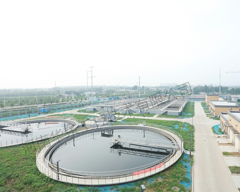 污水處理廠現(xiàn)場拍攝圖