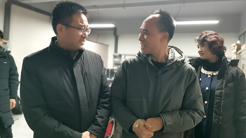 高新區(qū)黨工委副書記王德敏一行蒞臨華東工控調(diào)研企業(yè)發(fā)展情況
