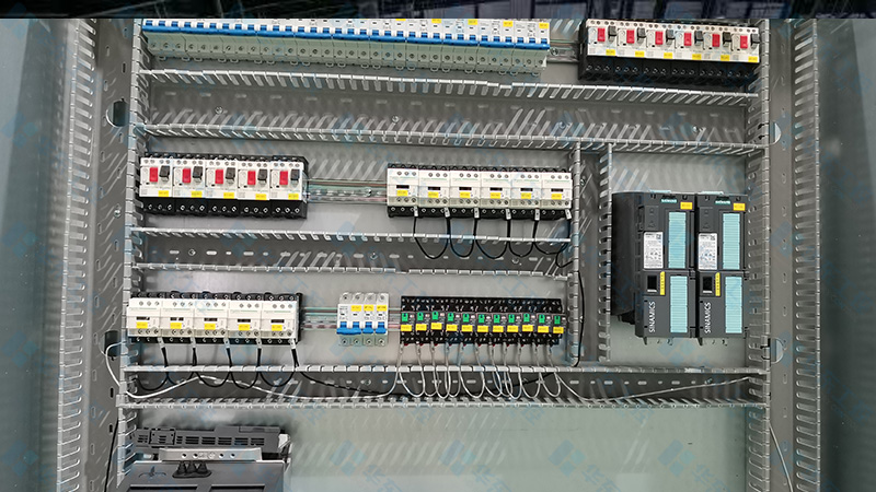 華東工控-電氣控制柜細節(jié)