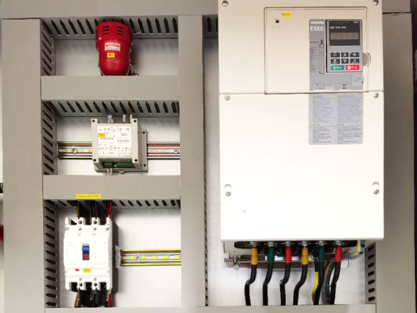 變頻柜細(xì)節(jié)