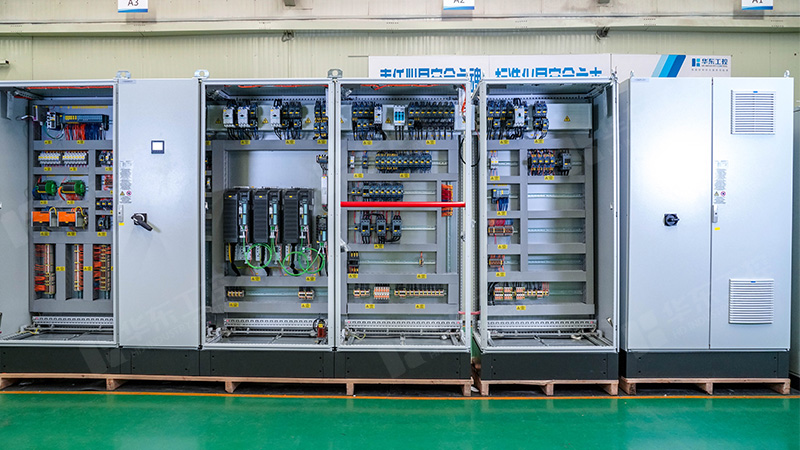 出口控制柜定制化能力，滿(mǎn)足全球工業(yè)自動(dòng)化需求的智能解決方案